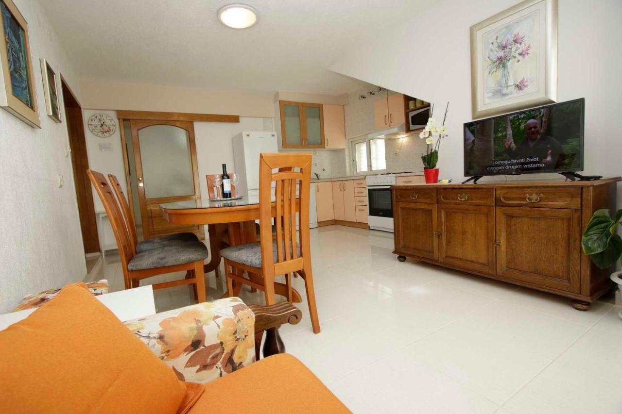 Apartmani Ivona & Ivo Makarska Exterior photo