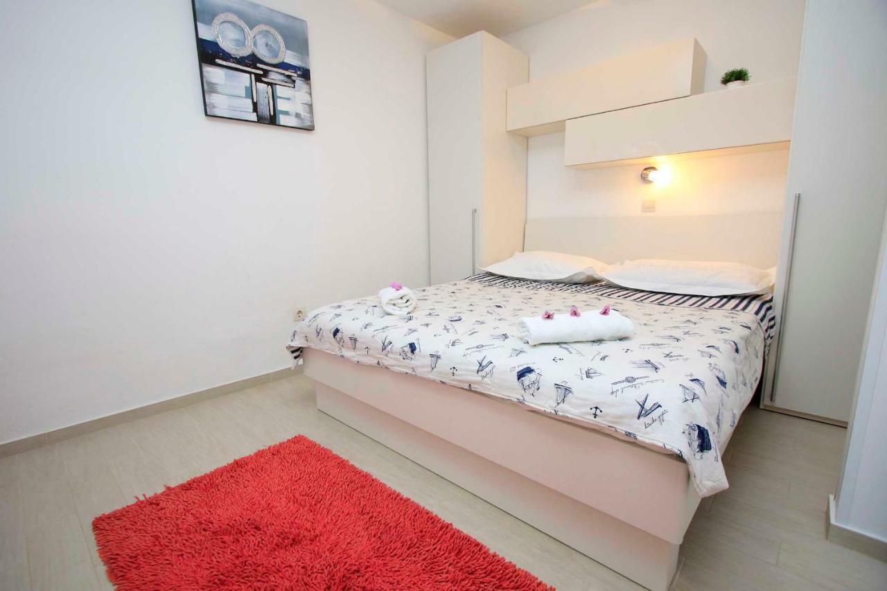 Apartmani Ivona & Ivo Makarska Exterior photo