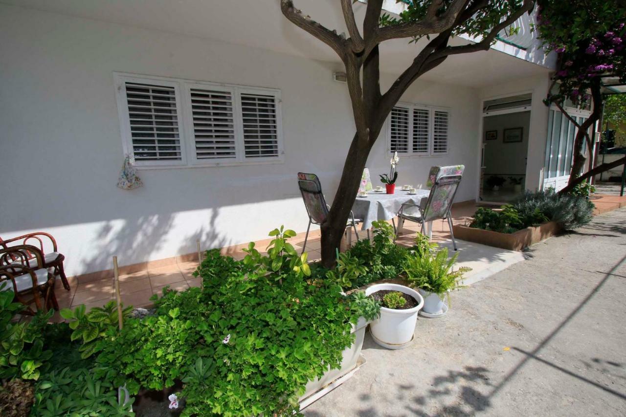 Apartmani Ivona & Ivo Makarska Exterior photo