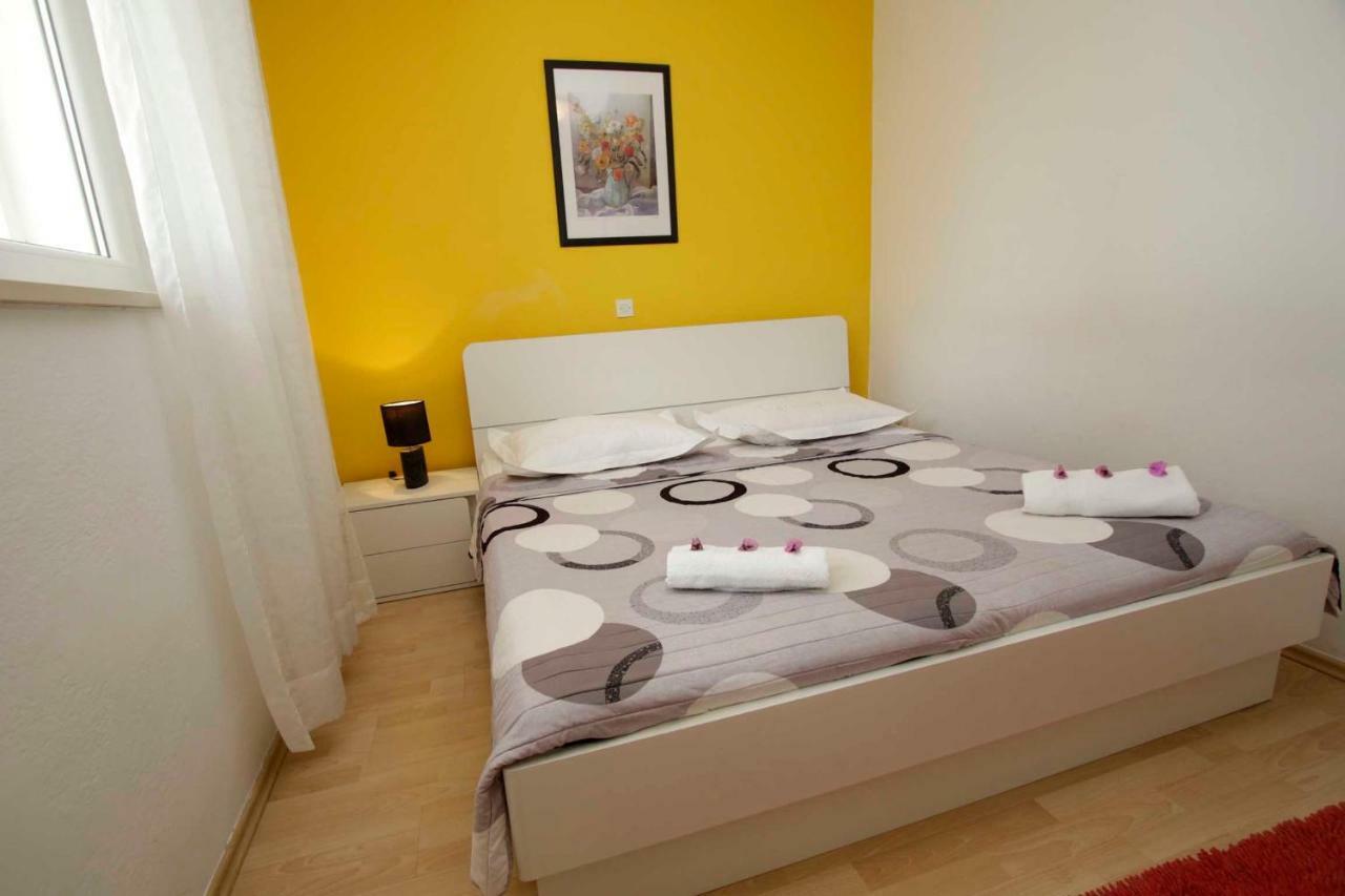 Apartmani Ivona & Ivo Makarska Exterior photo